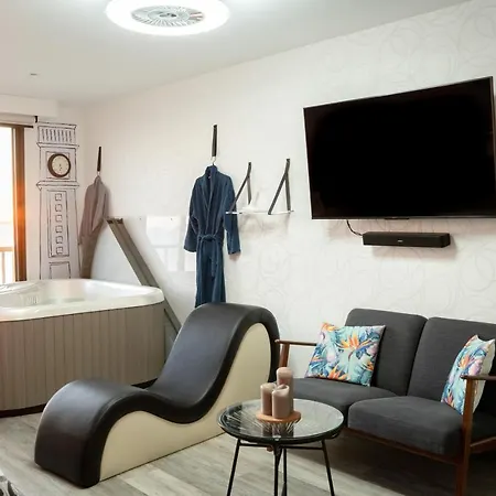 Au Charm'sablais Apartment Les Sables-d'Olonne